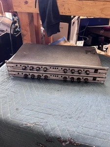 Lot 2 Aphex Compellor Model 320A Dual Mono/Stereo Compressor/Leveler/Limiter - Picture 1 of 5