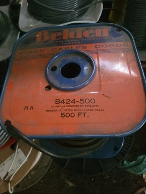 ¡Vintage! Cable de micrófono de 4 conductores Belden 8424-100 117 pies corte bobina Foto 1 de 3