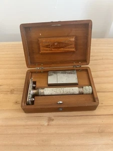 1920’s  Gillette Old Type Silver Big Fellow Vintage Safety Razor Wood Case Blade - Picture 1 of 11