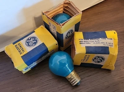 3 GE Green 10 WATT  10W LIGHT BULBS FG 1119-CX Vintage NOS - Image 1 of 4