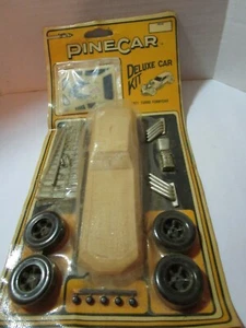 Vintage Pinecar Derby Deluxe Car Kit P371 Turbo Funnycar, 1986 Made in USA - Foto 1 di 12