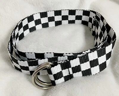 Target, Cinturón de tela a cuadros blanco y negro para mujer con lazo de metal Foto 1 de 3