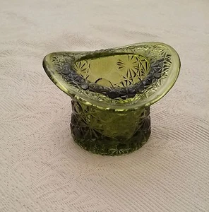 Sombrero de copa Fenton margarita y botón, 5" x 3,5" - vintage - Imagen 1 de 6