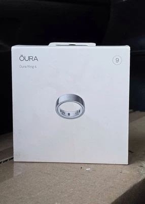 Oura Ring Smart Ring 4th Gen. Size 9 Silver NEW SEALED FAST FREE SHIPPING  - Image 1 of 4