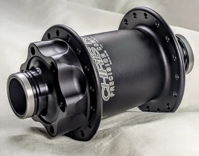 Cubo dianteiro Chris King ISO LD | 20x110mm eixo | 6 parafusos | 32 furos | sem reforço - Imagem 1 de 4