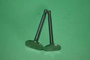 41-0024 41-0023 BSA B40 350 SS90 INLET AND EXHAUST VALVE 1960 - ON NEW - Picture 1 of 1