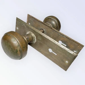 Antico set pomelli e stecchette pesanti ingombranti ottone fuso bronzo piatti posteriori - Foto 1 di 5