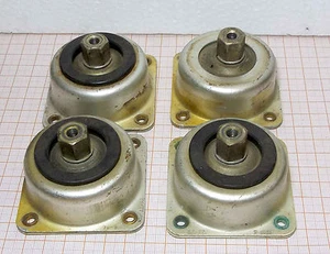 Shock absorber max 7-10kg for military radio station etc. [B] - x 4pcs - Zdjęcie 1 z 1