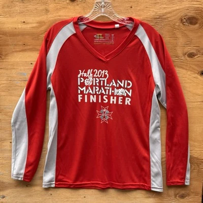 Portland 1/2 Marathon 2013 Event T Shirt Women’s Size M Red Gray Long Sleeve - Image 1 of 4