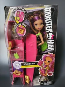 NEW Monster High Clawdeen Wolf Doll Hidden Compartment Stores Fashion - Picture 1 of 13