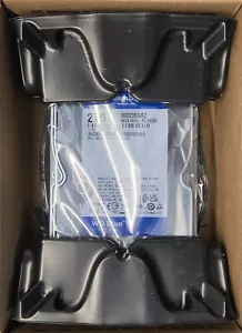NEW Western Digital Blue 2TB 3.5" SATA III Hard Drive WD20EARZ - Picture 1 of 1