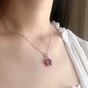 Women's 0.65Ct Pear Cut Natural Red Ruby Flower Pendant Necklace 14k White Gold - Picture 1 of 9