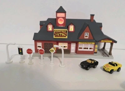 1989 Galoob Micro Machines City Scenes Central Station With Road Signs And Cars - Image 1 of 4