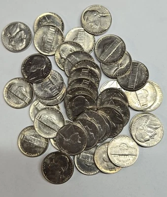 1982 P Jefferson Nickel Roll BU Brilliant Uncirculated Coins 40 coins #A-281 - Image 1 of 4