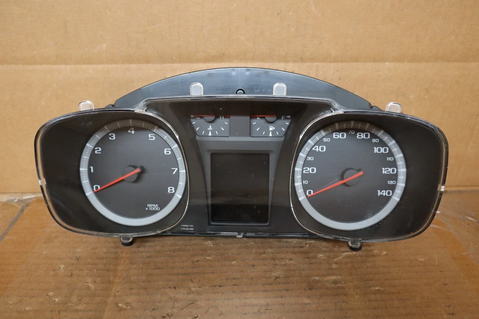 GMC Terrain 2011 cabezal de instrumento velocímetro medidor panel OEM 20978081 Foto 1 de 4