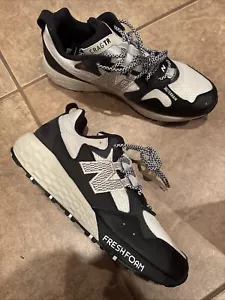 New Balance WTCRGLW2 Women’s Trail Shoes White/Black. US 12 B. NEW. - Picture 1 of 13