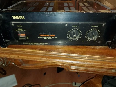Yamaha P2100 Professional Series Natural Sound Power Amplifier 1980s (Read) - Image 1 of 2