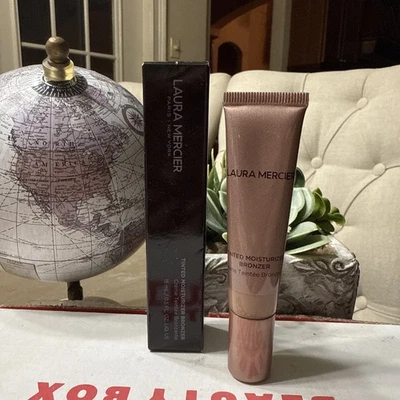 Laura Mercier Tinted Moisturizer Bronzer - 15ml- 0.5 Oz- Sunbeam 03- - Image 1 of 4