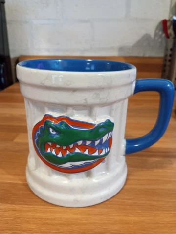 UNIVERSITY OF FLORIDA GATORS 3-D COFFEE MUG COLUMN MARBLE Cover