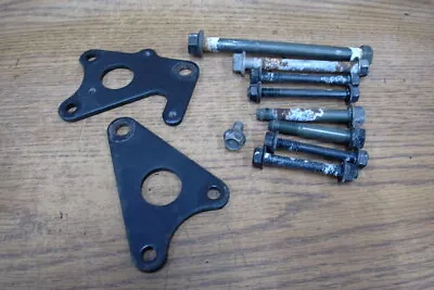 2003 YAMAHA V-STAR XVS650 ENGINE MOTOR MOUNT BRACKET HARDWARE - Image 1 of 4