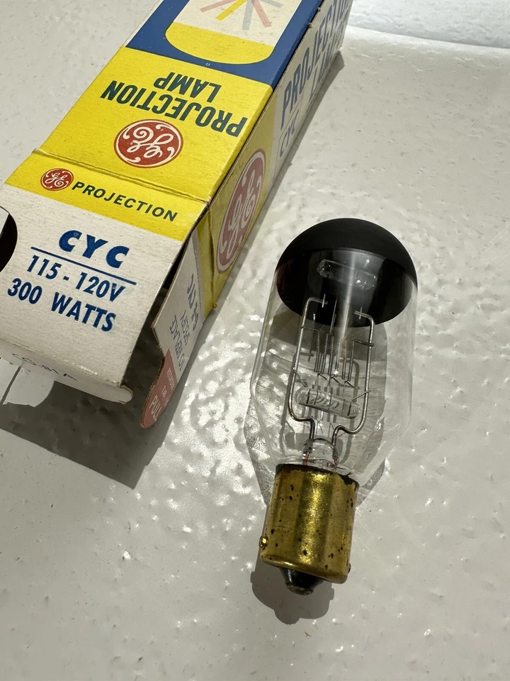 CYC projector lamp projection light bulb 115v 300w, nos G.E. brand - Image 1 of 1