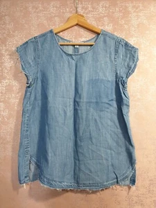 American Eagle Outfitters size small 8/10 thin blue denim / Lyocell T shirt - Picture 1 of 4