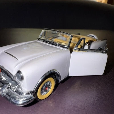 Packard Caribbean Franklin 1953 modelo de coche convertible 1:43 púrpura lila Foto 1 de 4