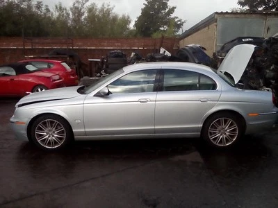 BOMBA DE DIRECCIÓN JAGUAR S TIPO 2006-2008 2.7 TDV6 DIÉSEL 6R83 3A696-AB Foto 1 de 4