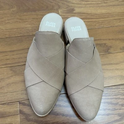 Mulas para mujer Eileen Fisher talla 6,5 marrón nobuck de cuero en punta Foto 1 de 4
