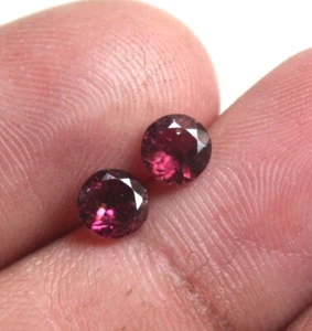 2 Stück Atemberaubender Natürlicher Rosa Turmalin Stein 5/5,5 mm Rund Turmalin Facettiert Edelstein - Bild 1 von 3