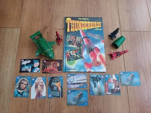 Paquete Thunderbirds Vintage - Matchbox Toys Tarjetas Anuales Años 90 - Imagen 1 de 19