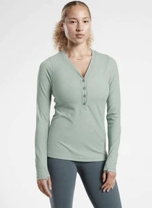 ATHLETE- Medium Uptempo Ribbed Button Long Sleeve Henley Minimalist Gray Green - Picture 1 of 8