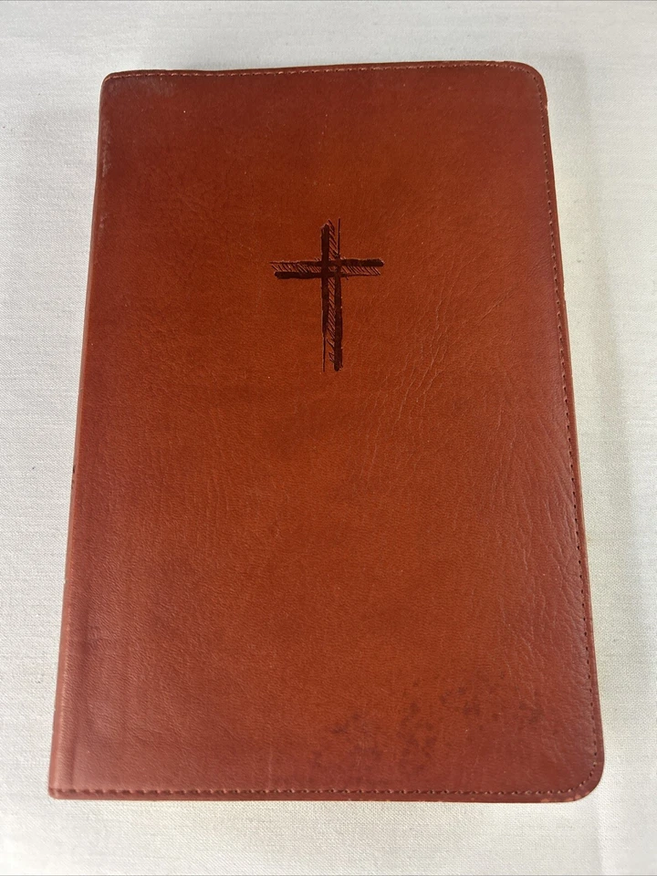 CSB Ultrathin Holy Bible Brown W/ Red Trim Christian Standard Bible Holman - Image 1 of 4