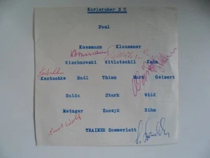 Karlsruher SC 60er Jahre signiert Mannschaft KSC #153 - Bild 1 von 2