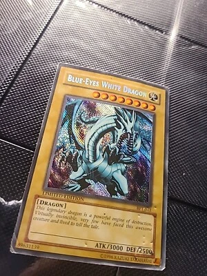 Blue Eyes White Dragon BPT-003 Reverse Holo  - Image 1 of 4