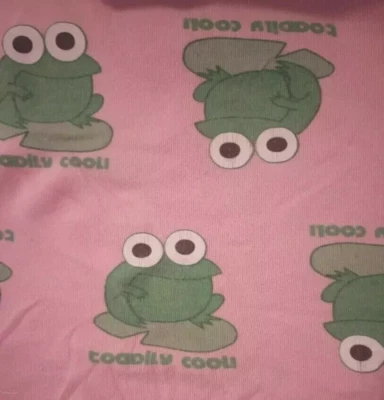 toad frog toadally cool fun fabric knit  length piece 10 x 9 inch - Image 1 of 2