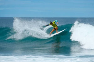 Tyler Wright 2016 Surfing World Champion Rip Curl Pro Bells Beach 8x6 Photo - Picture 1 of 1