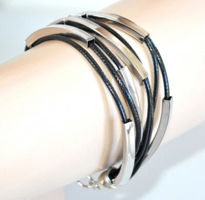 Bracciale donna multi fili nero cordoncino ciondoli metallo argento moda UF240 - Immagine 1 di 2