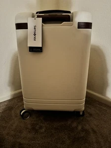 NEW Samsonite Virtuosa Hardside 23” Carry On Luggage Expandable TSA Approve Lock - Picture 1 of 7