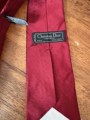 Christian Dior Vintage Red All Silk Tie Men’s Formalwear Luxury Designer - Image 1 of 4