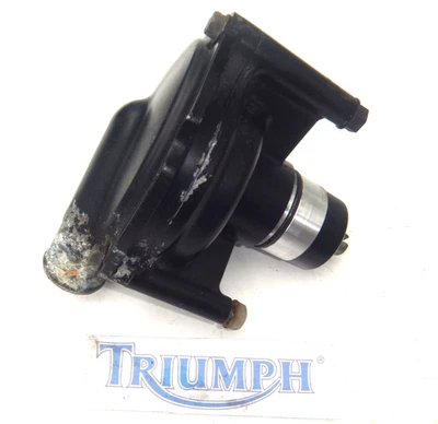 TRIUMPH DAYTONA 955i WATER PUMP ROTARY WATER PUMP UNIT AS SHOWN 2001 - 2006 - Image 1 of 4