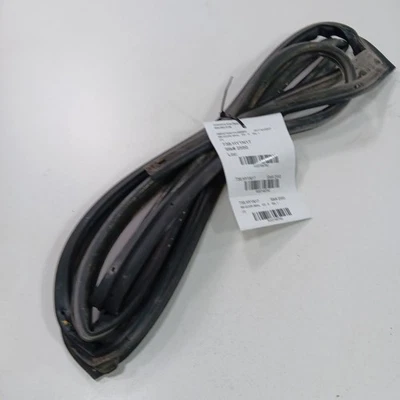 Hyundai Accent On Door Seal Rubber Right Passenger Rear Back 2017 2016 2015 2014 - Image 1 of 4