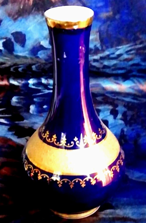 DAILY DEAL:  NUR HEUTE MINUS € 700,00 RABATT - EXQUISITE ROYAL BAVARIA-Edelvase - Bild 1 von 1