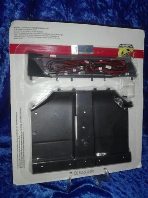 Costruisci la tua Fiat Abarth 500 Hachette fascicolo ricambio nuovo art.2894 - Immagine 1 di 4