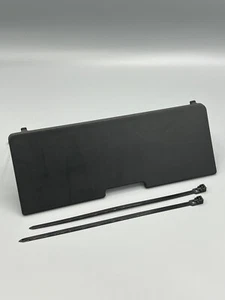 Abdeckung Abschleppöse passend für 190E W201 16V - A2018800205 (Kabelbinder) - Bild 1 von 7