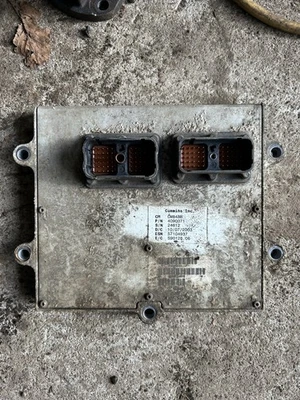 2004 DODGE RAM CUMMINS ECM 4090071 CM848B ENGINE COMPUTER RAM 2500 3500 A/T AUTO - Image 1 of 2