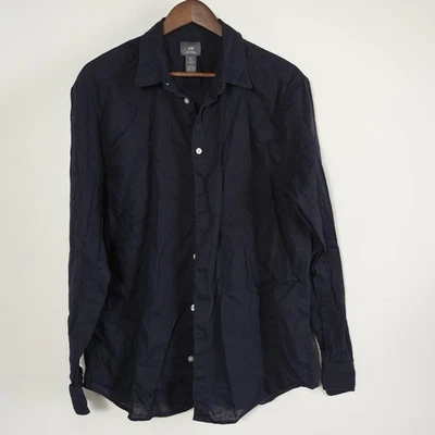 H&M Men’s L. Standard Fit Navy Linen/Cotton Long Sleeve Classic Button Up Shirt - Image 1 of 4