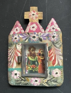 Vintage Mexican Hand Painted Tin Nicho Shadowbox Frame - Picture 1 of 2
