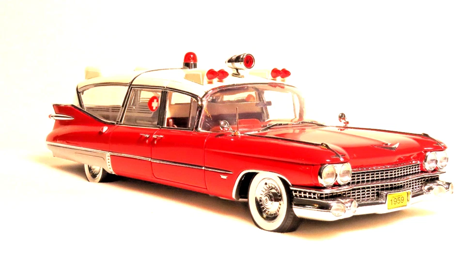 Sunset Coach Precision Mini. 1:18 1959 Cadillac Superior Ambulance INV3765 - Image 1 of 4