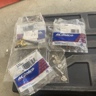 Paquete adaptador amortiguador de aire Monte carlo Oldsmobile 4939893 y manguera Foto 1 de 4